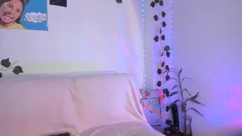 Snapshot of electraajoness chatting on May 29, 4:49 pm electra jones online show from May 29, 4:49 pm