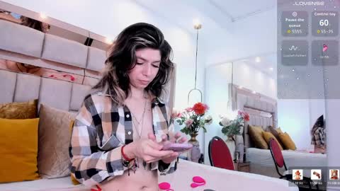 Electra  online show from April 4, 8:06 pm