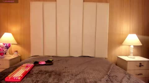      - online show from March 14, 9:53 pm