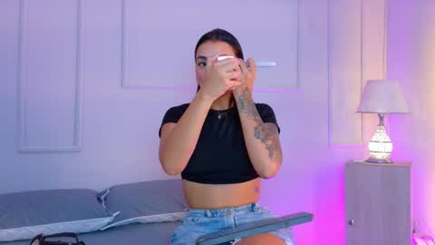 ELECTRA  online show from February 3, 6:57 pm