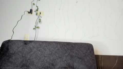 Electra  online show from March 6, 8:48 pm