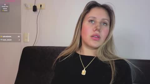 Snapshot of eleecttraa_12 chatting on March 10, 7:08 pm Electra online show from March 10, 7:08 pm