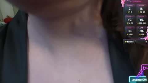 Snapshot of elegant_audacity chatting on December 4, 2:04 pm Rachel online show from December 4, 2:04 pm