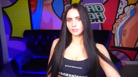 elegant_mysterious online show from November 30, 10:03 pm