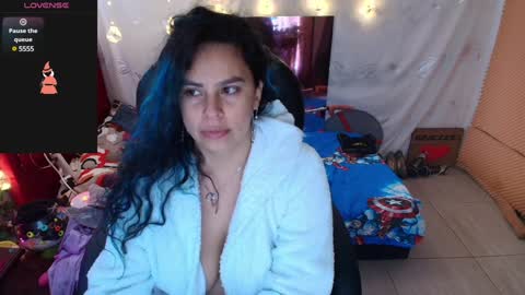 elektra online show from January 3, 10:52 am