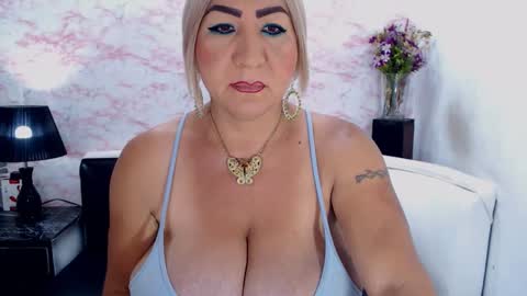 XIOMY   give LIKE on my page online show from March 12, 12:26 pm