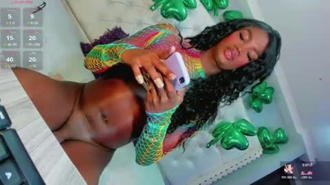 Snapshot of elektraa_foxx_ chatting on March 20, 11:48 am Elecktra online show from March 20, 11:48 am