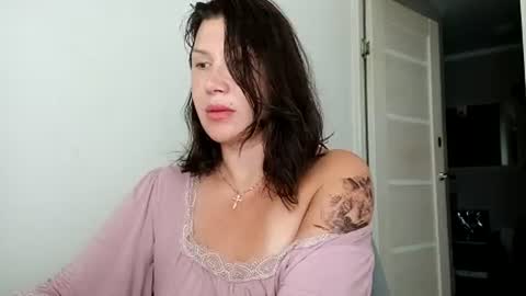 ELENA 555 online show from July 2, 5:13 am