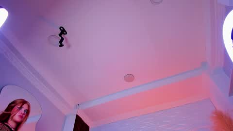 Elena online show from March 2, 7:15 am