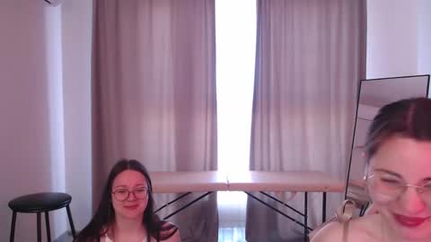 Snapshot of elena_vysotskaya chatting on April 27, 7:06 am Elena online show from April 27, 7:06 am