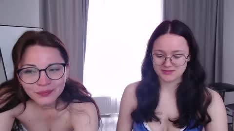 Snapshot of elena_vysotskaya chatting on May 13, 7:06 am Elena online show from May 13, 7:06 am