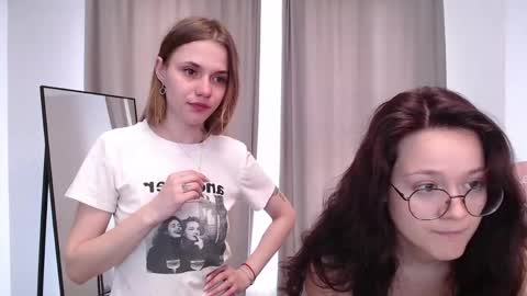 Snapshot of elena_vysotskaya chatting on May 21, 7:59 am Elena online show from May 21, 7:59 am