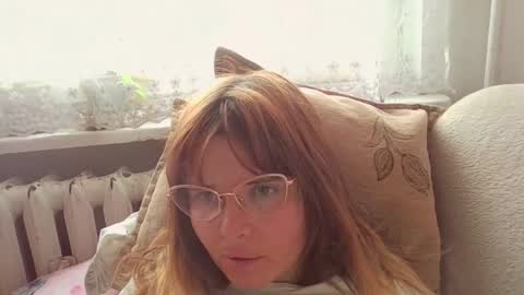 Snapshot of elenaflirt chatting on November 29, 11:57 am Elena online show from November 29, 11:57 am