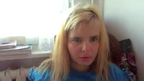 Snapshot of elenaflirt chatting on February 26, 3:22 pm Elena online show from February 26, 3:22 pm