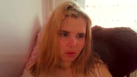 Snapshot of elenaflirt chatting on March 3, 4:24 pm Elena online show from March 3, 4:24 pm