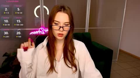 elenaoconar online show from October 20, 5:52 am