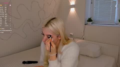 Elenavelvet online show from February 7, 2:15 am