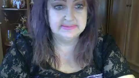 Snapshot of elenazed chatting on February 5, 9:36 am ElenaZed online show from February 5, 9:36 am