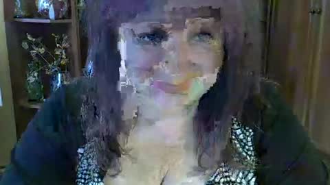 Snapshot of elenazed chatting on February 15, 9:16 am ElenaZed online show from February 15, 9:16 am