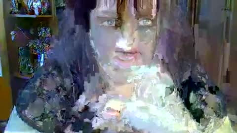 Snapshot of elenazed chatting on March 9, 8:18 am ElenaZed online show from March 9, 8:18 am