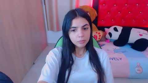 agnes online show from February 1, 5:26 pm