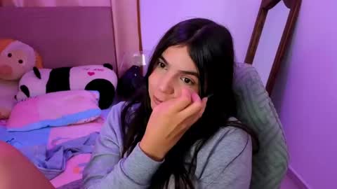 agnes online show from October 28, 7:49 pm