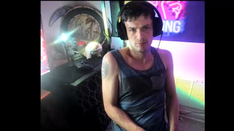 Snapshot of elephantrunkman chatting on March 7, 5:40 am elephantrunkman online show from March 7, 5:40 am