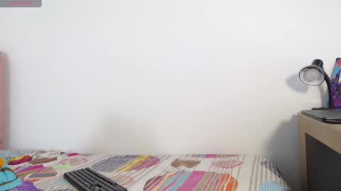 elettra_parisi19 online show from March 10, 9:07 pm