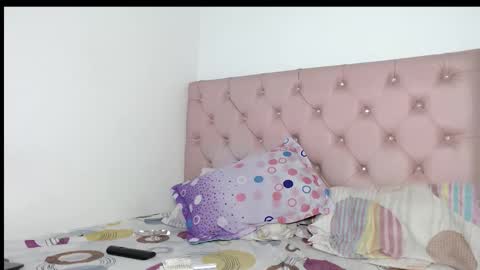elettra_parisi19 online show from September 19, 9:15 pm