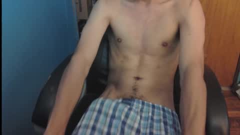 Snapshot of eleutheri4 chatting on February 15, 6:12 pm xtal online show from February 15, 6:12 pm