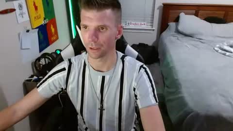 Walker online show from December 2, 12:27 am