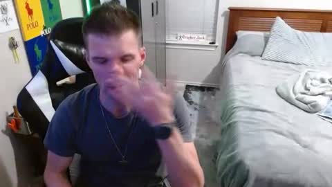 Walker online show from February 17, 7:38 am