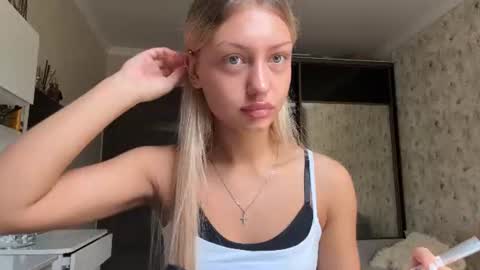 Kate online show from July 22, 5:10 am