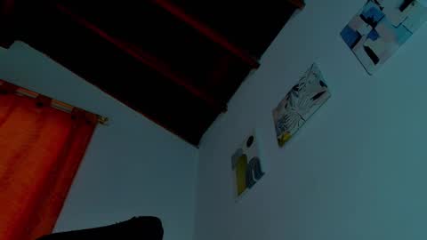 Snapshot of eli_clark chatting on October 28, 6:43 pm eli clark online show from October 28, 6:43 pm