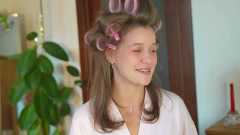 Snapshot of eli_sun chatting on October 2, 9:38 am ELI Guys Im immersed in my studies its time for exams. I hope to be here on Friday online show from October 2, 9:38 am