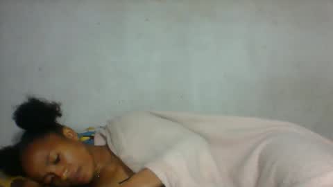 elia011 online show from June 3, 2:44 pm