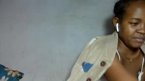 elia011 online show from June 11, 12:32 am