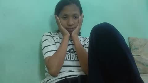 Snapshot of eliah193653 chatting on November 26, 6:14 am eliah193653 online show from November 26, 6:14 am