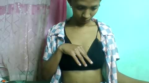 eliahsexy online show from June 6, 7:35 am