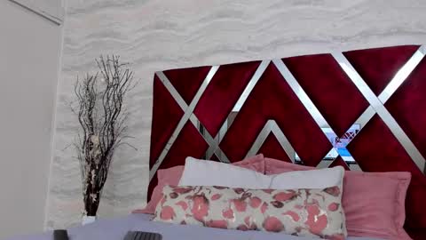 Elian online show from January 20, 4:34 pm