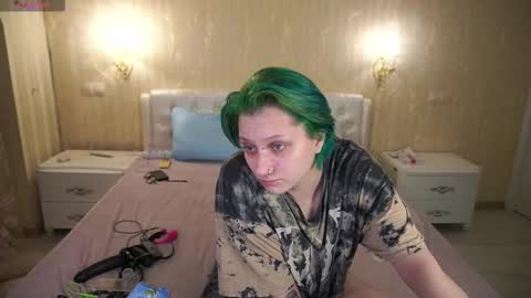 Luna online show from March 1, 9:39 pm