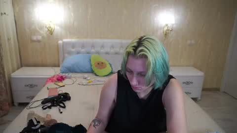 Luna online show from June 19, 11:08 pm