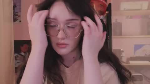 Ellie online show from October 9, 5:16 am