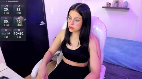 Eliie online show from December 15, 3:56 am