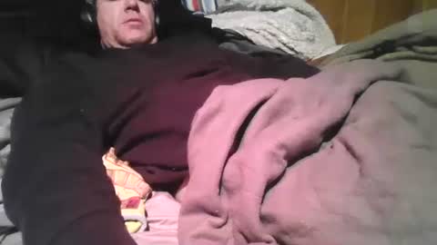 Snapshot of elijahk77756 chatting on January 21, 11:34 pm elijahk77756 online show from January 21, 11:34 pm