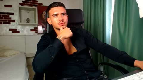 ElijahThorne online show from March 22, 8:51 am