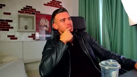 ElijahThorne online show from March 24, 9:47 am