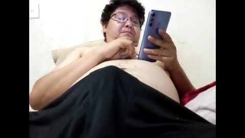 elimposstor online show from October 19, 8:09 pm