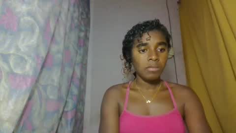 Snapshot of elina981 chatting on April 8, 7:30 am elina981 online show from April 8, 7:30 am