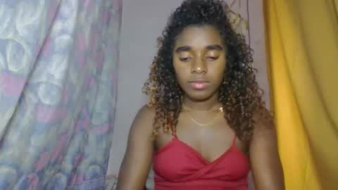 Snapshot of elina981 chatting on April 17, 9:12 am elina981 online show from April 17, 9:12 am